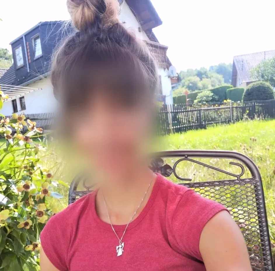 Pirjo, 24